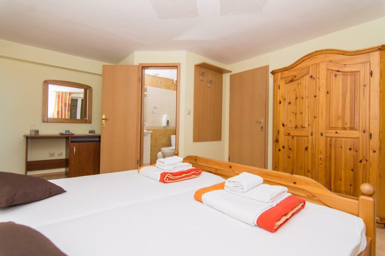 Villa Jadran Trogir Eksteriør bilde