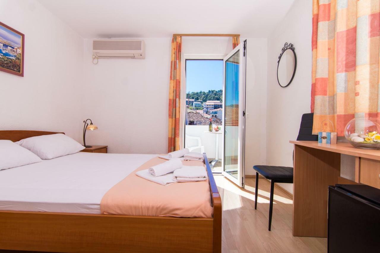 Villa Jadran Trogir Eksteriør bilde
