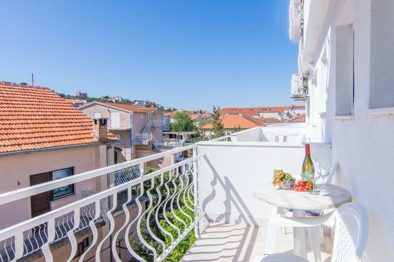 Villa Jadran Trogir Eksteriør bilde